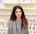 Vanessa Hudgens (229).gif