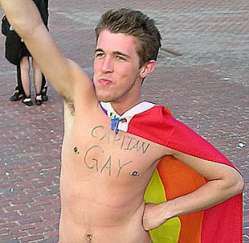 capgay.jpg