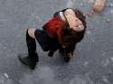 Elizabeth-Olsen-on-The-Avengers--Age-of-Ultron-Set-Photos--15.jpg