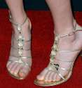 taylor-swift-feet-2.jpg