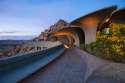 spaceship-desert-house-3.jpg