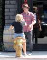 Chloe_Moretz-Brooklyn_Beckham-Kiersey_Clemons-Tattoo_shop-Studio_City-California-May_17_2016-011.jpg