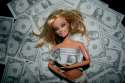 barbie-doll-bitch-girl-grunge-fake-money-favim-com-798660[1].jpg