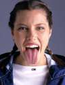 jessica_biel_huge_tongue_UGh6MJZ.sized.jpg