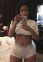 nicki_minaj_cameltoe_selfie.jpg