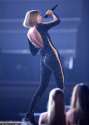 31400FBF00000578_3448635_Dazzling_The_singer_who_performed_her_track_Out_Of_The_Woods_wor_a_102_1455.jpg