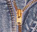 YKK_Zipper_on_Jeans_close_up.jpg