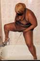she piss.jpg