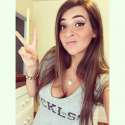 GabbieShowCleav-23.jpg