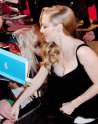 284025910_asAmandaSeyfriednipslipPremDec2012_01_123_77lo.jpg