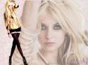 taylor_momsen_wallpaper_by_sanam5484-d6c7phw.jpg
