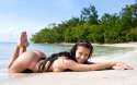 Melisa_Mendiny_9_Wallpaper_2560x1600_wallpaperhere.jpg