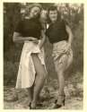 sexy_legs_1940s.jpg