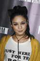 vanessa-hudgens-knotts-scary-farm-black-carpet-100115-image-001.jpg