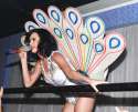 katy-perry-splash-club-areola-02.jpg