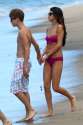 kaneda_SelenaGomez_inMauiHawaii_May262011_ (114).jpg