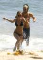 chri_ricci_bikini_9_big.jpg