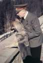 Hitler_with_Blondie-iwgvt76v5w.jpg