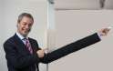 dubs farage.jpg