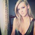 nicola-peltz-instagram-hot-photoshoot_2.jpg