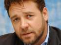 russell-crowe-9801-10154-hd-wallpapers.jpg
