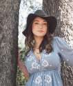 milana-vayntrub-2.jpg