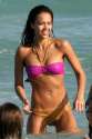 jessica-alba-bikini-16.jpg
