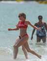 taylor swift RI 2016 4th of July - 9ulamr2.jpg