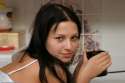 brunettes-women_00397347.jpg