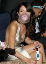 Selena_Gomez-bubblegum.jpg