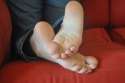 soles_seeing_red_by_artistic_feet.jpg