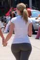 Girls-in-Yoga-Pants-0121.jpg