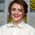 21-maisie-williams.w529.h529.jpg
