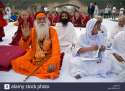 hindus-jains-and-buddhists-attend-a-prayer-for-world-peace-at-the-B221HK.jpg