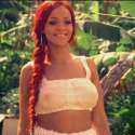 rihanna-0906-3.jpg