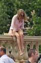 Amanda-Seyfried-on-the-set-of-a-photoshoot--21.jpg