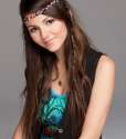 Victoria-Justice-4-beautiful-female-celebrities-35406244-500-548.png