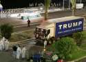 trumpmobile2.jpg
