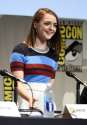 maisie-williams-game-of-thrones-panel-2015-comic-con-in-san-die.jpg