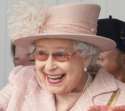 queen_delighted.jpg