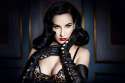 style_icons_101_dita_von_teese.jpg