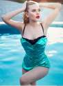 123Vogue-April-2007-scarlett-johansson-206062_1200_1630.jpg