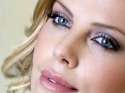 charlize-theron-with-beautiful-eyes-1920-1440-6750.jpg