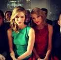taylor-swift-and-karlie-kloss-oscar-de-la-renta_0.png