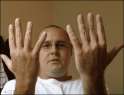 22-47-10-Triple-middle-finger-bird.gif