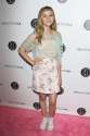 genevieve-hannelius-attends-the-beautycon-festival-in-los-angeles_3.jpg