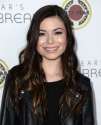 Miranda-Cosgrove--City-Year-Los-Angeles-Spring-Break-Destination-Education--01.jpg
