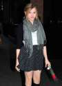 chloe_moretz_arriving_at_hotel_in_new_york_006.jpg
