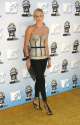 20619-charlize-theron-2008-mtv-movie-awards-arriva.jpg