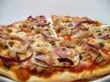 Thunfisch-Pizza 4.jpg